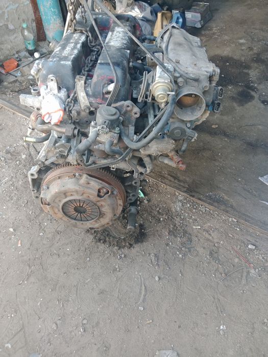 Автозапчаст мотор