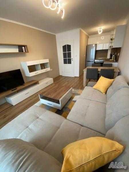 Дава се под наем Двустаен апартамент в Бургас, Зорница - 60 кв.м за 510 € - Снимка #8