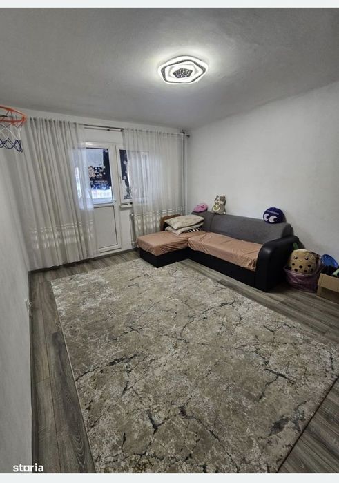 Apartament decomandat Brazda 2/4 cu centrala,mobilat