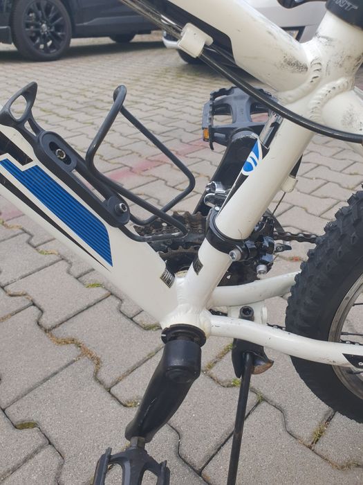 Bicicleta copii  Giant cauciucuri noi.