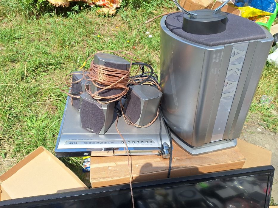 Home cinema sistem 5+1 AKAI