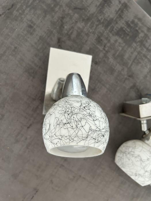 Aplice pentru perete/tavan