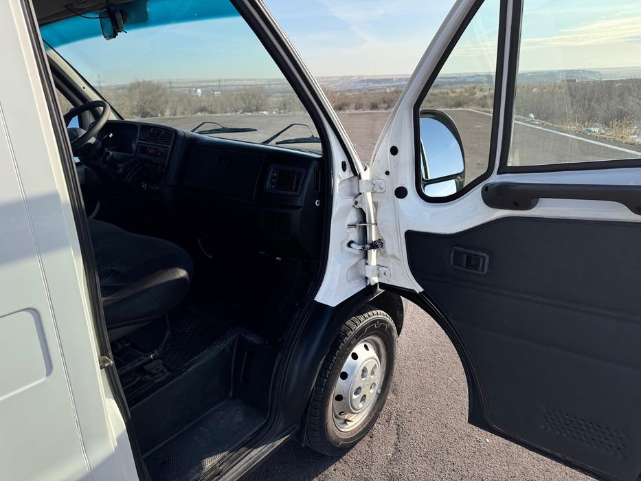 CiTROEN JAMPER 2,5 TDI 2000 года