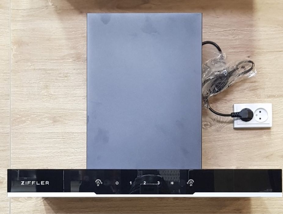 Вытяжка Ziffler “-