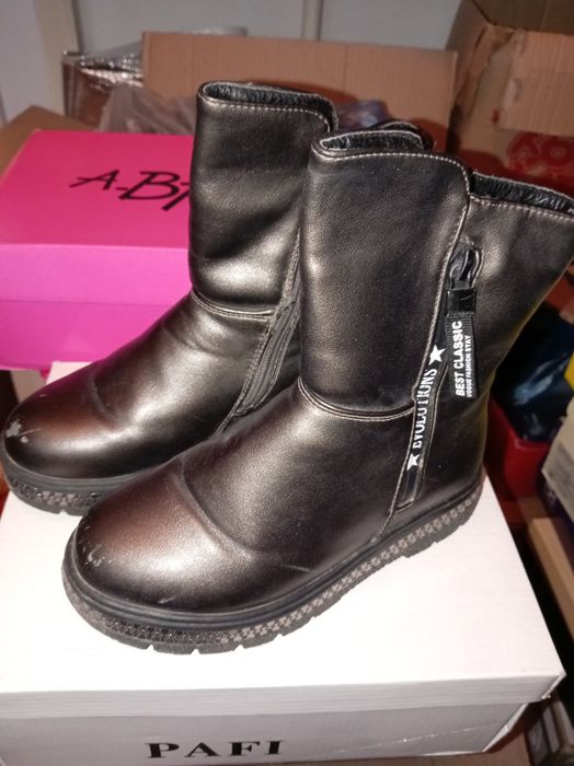 Сапоги зимние на девочек