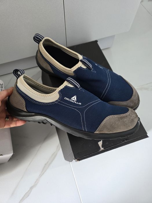 Pantofi protectie marimea 45