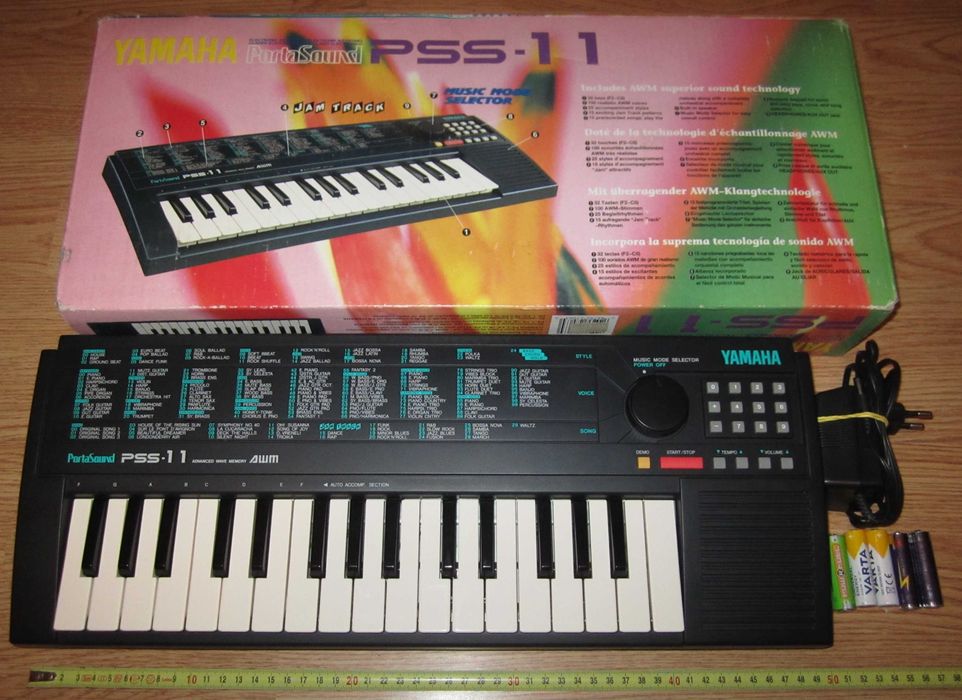 Orga electronica Yamaha Porta Sund PSS-11 Vintage ca noua