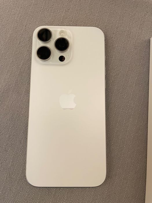 iPhone 16 pro max 256gb