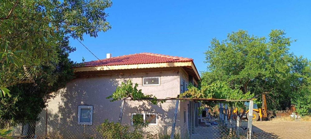 Къща във Ваклино