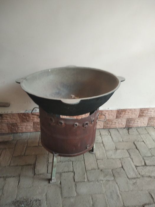 Продается  Казань с учаком.