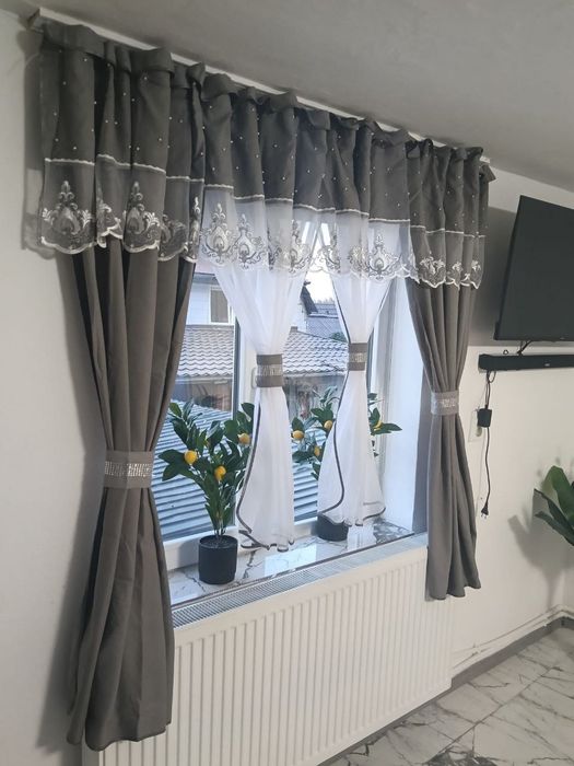 Perdea cu draperie gata cusuta