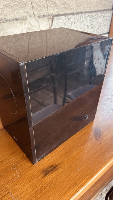 LG Субуфер - Активен