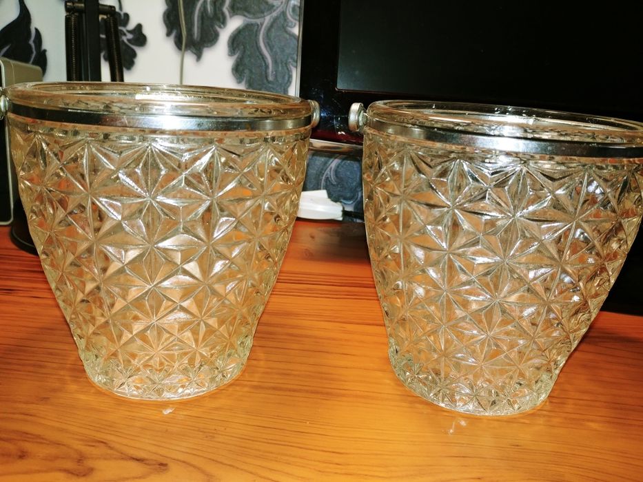 Продаю ведерки пара