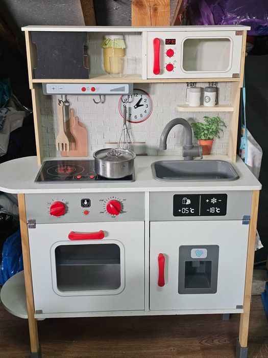 Детска кухня от Лидъл
