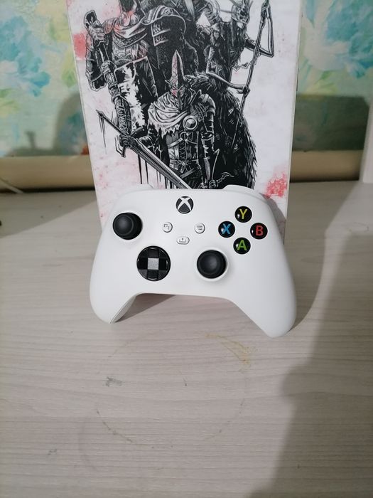 Продам xbox series s