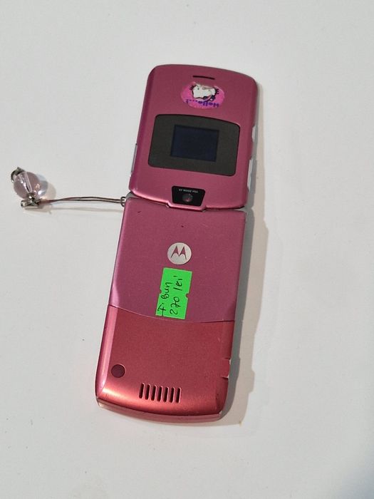 Telefon Motorola v3