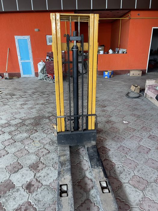 Штаблер ручной