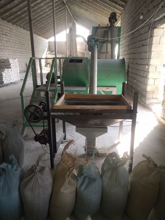 Ишлаб чикариш учун нотурар жой сотилади