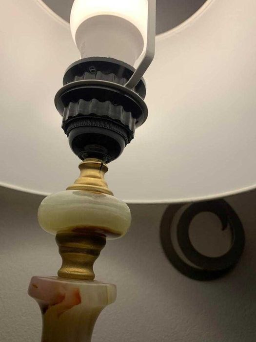 Veioza/lampa art deco VINTAGE ONIX bec E27 anii 50 20x40cm Olanda