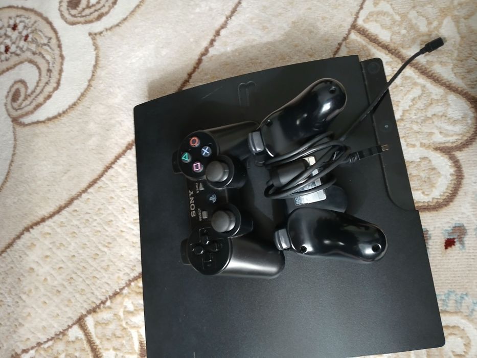 Продам плейстейшен 3