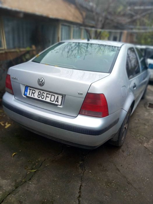 VOLKSWAGEN Bora 2000 — imagine 5