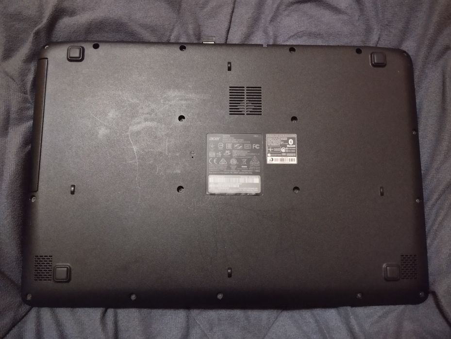 Acer pentium SSD 128+500hdd/4gb ozu