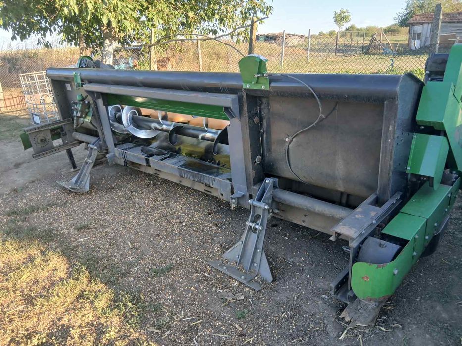 Хедер за царевица