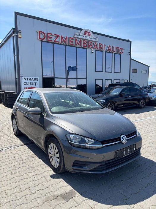Dezmembram Volkswagen Golf 7.5 1.6 TDI din 2020