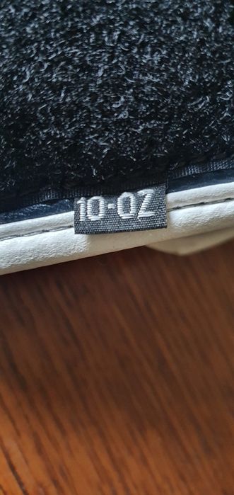 Продам боксёрские перчатки