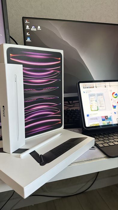 Ipad PRO M2 (256gb) + Magic keyboard + Apple pencil gen2