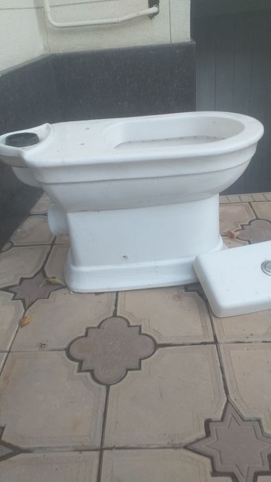 Унитаз.ронас бачоксиз