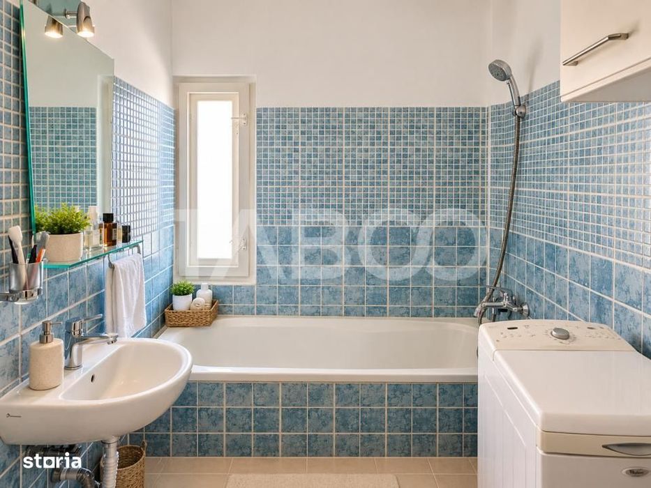 Apartament de vanzare cu 3 camere si balcon zona Mihai Viteazul