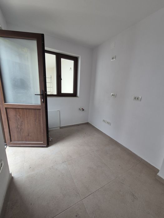 Casă zona Muntele Găina