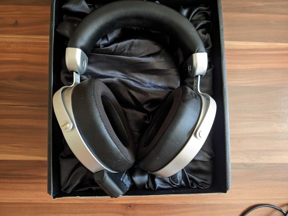 Слушалки Hifiman Deva Pro + Bluemini R2R - като нови
