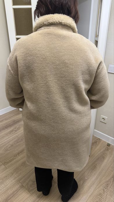 Продам шубу в отличном состоянии.