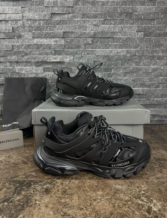 Balenciaga track negru