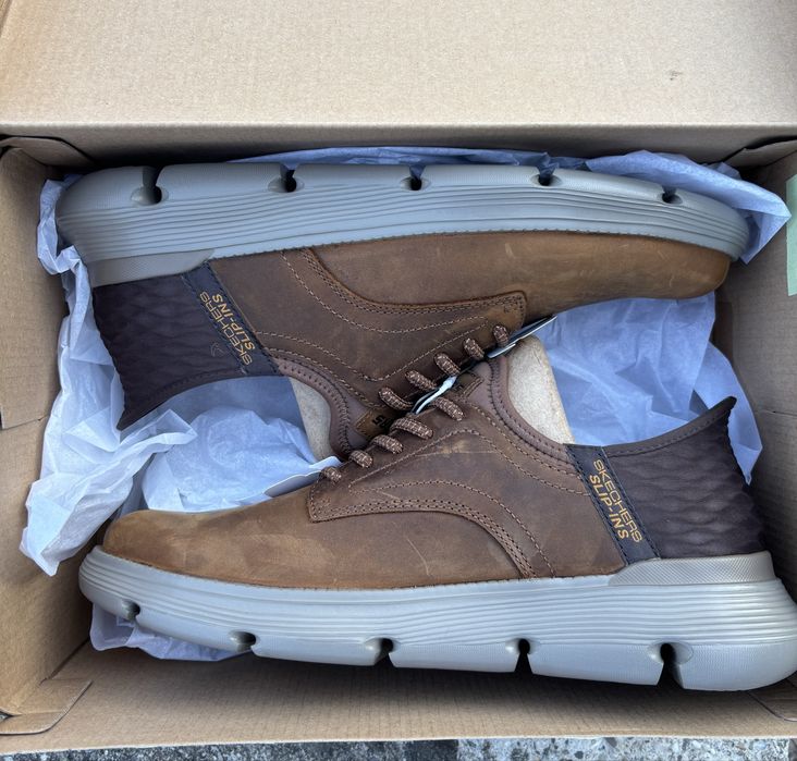 Papuci Skechers 43 Noi.