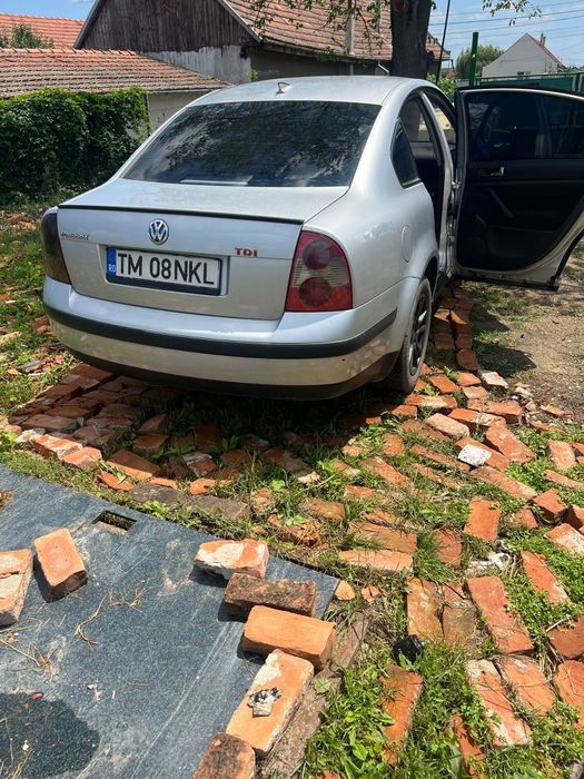 VOLKSWAGEN Passat 0 — imagine 5
