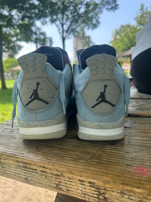 Jordan 4 university