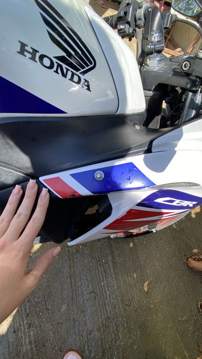 Honda Cbr r125, an 2013 Pret negociabil