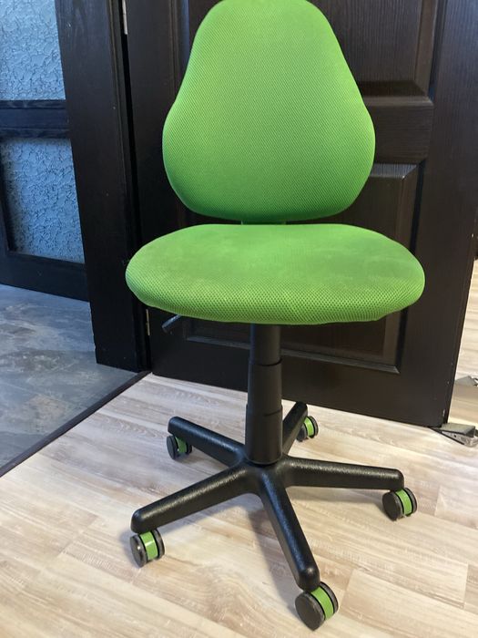 Стол за бюро