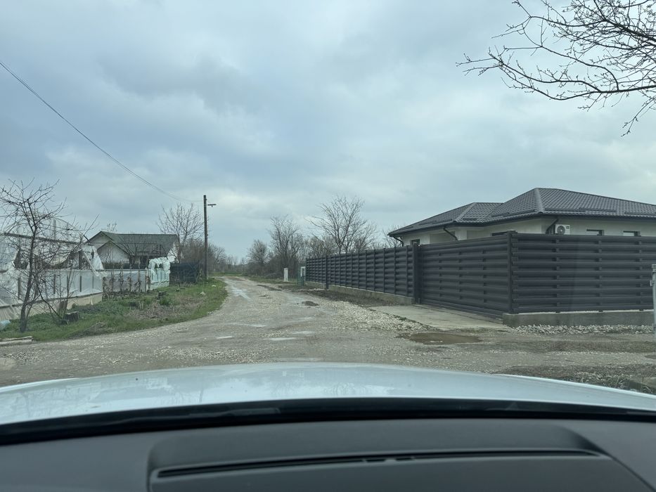 VÂNZARE teren intravilan Adunatii Copaceni