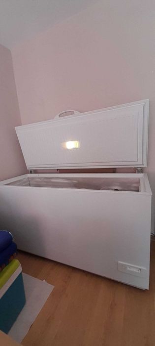 Хоризонтален фризер - ракла Zanussi  ZFC51400WA в отлично състояние