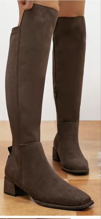 Продам ботфорты демисизонные новые