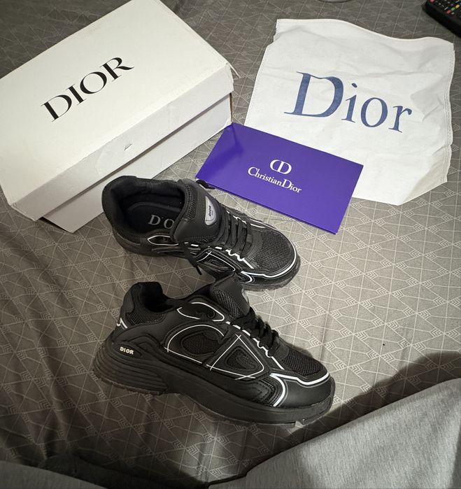 adidasi dior b30