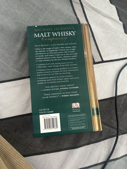 Книга Malt Whisky