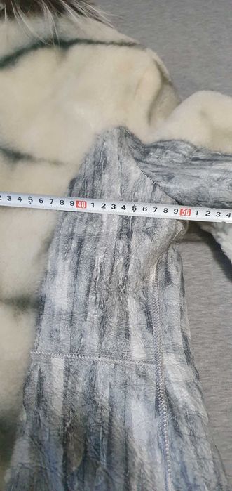 Палто естествена кожа със сребърна лисица