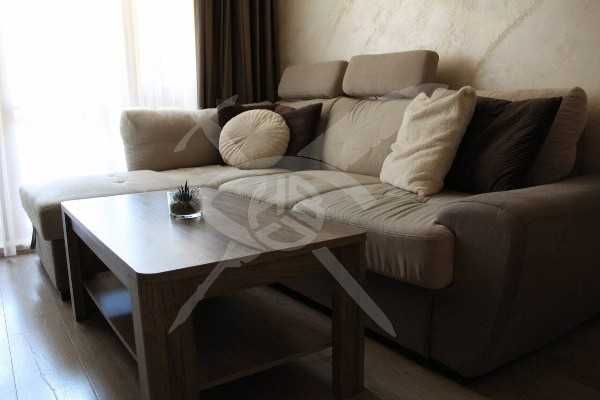 Продава се Двустаен апартамент в Бургас, Лазур - 56 кв.м за 1855 €/кв.м - Снимка #2