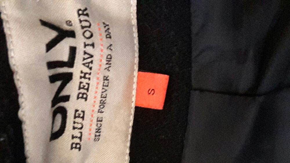 Куртки женские подростковые