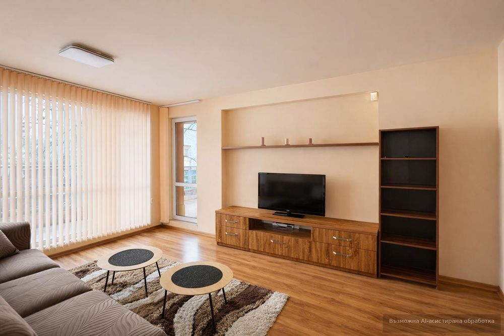 Дава се под наем Тристаен апартамент в Пловдив, Център - 100 кв.м за 648.21 € - Снимка #1
